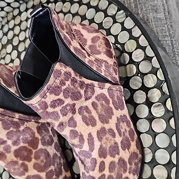 NWOT NINE WEST BOOTS 👢 - Picture 2 of 6